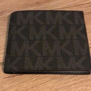 Michael kors mens slim bifold NWOT